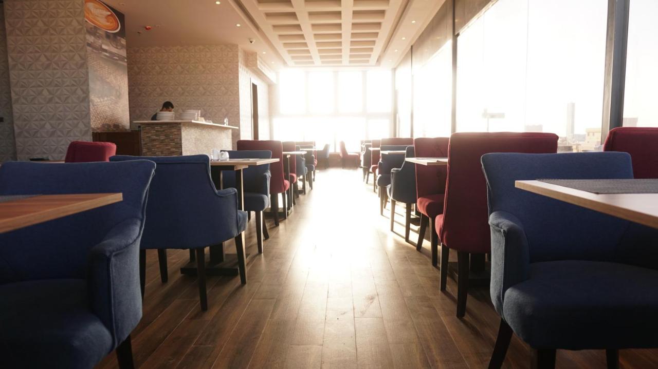 Eva Hotel Jeddah Exterior photo